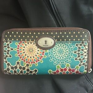 Fossil Teal and Brown Geometric Wallet